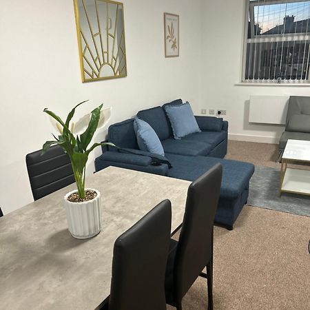 Failsworth Luxury Apartment With Free Parking By Daley Stays แมนเชสเตอร์ ภายนอก รูปภาพ